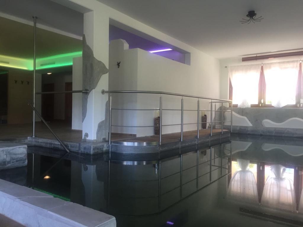 Hotel Restaurant Grune Au ペラウ エクステリア 写真