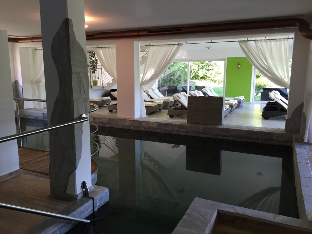 Hotel Restaurant Grune Au ペラウ エクステリア 写真